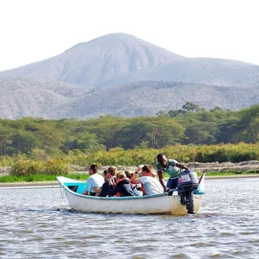 Kenyan Safari with Mt Kilimanjaro | Bestinaiton Holidays
